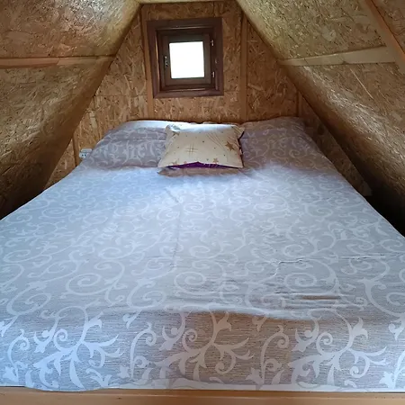 Vikendica Rankovici Holiday home *